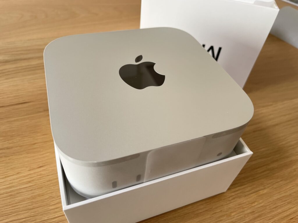Mac mini m4